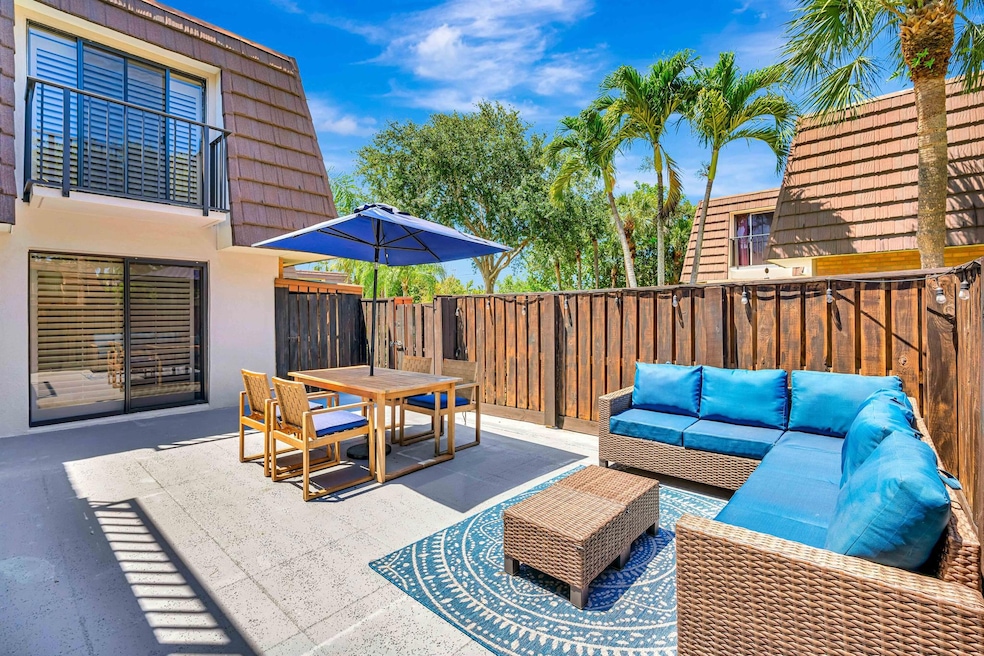 1209 12th Ct, Jupiter, FL 33477 - photo 1