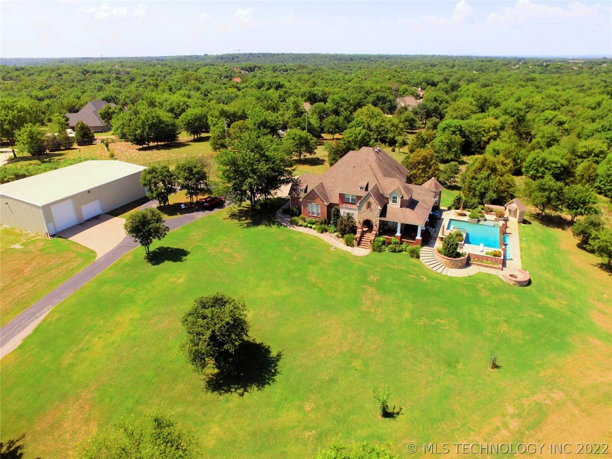 Outstanding 20 acre property with gorgeous home, i