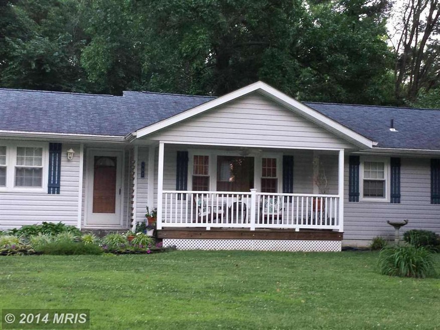 907 Dawson Rd, Edgewater, MD 21037 - photo 1