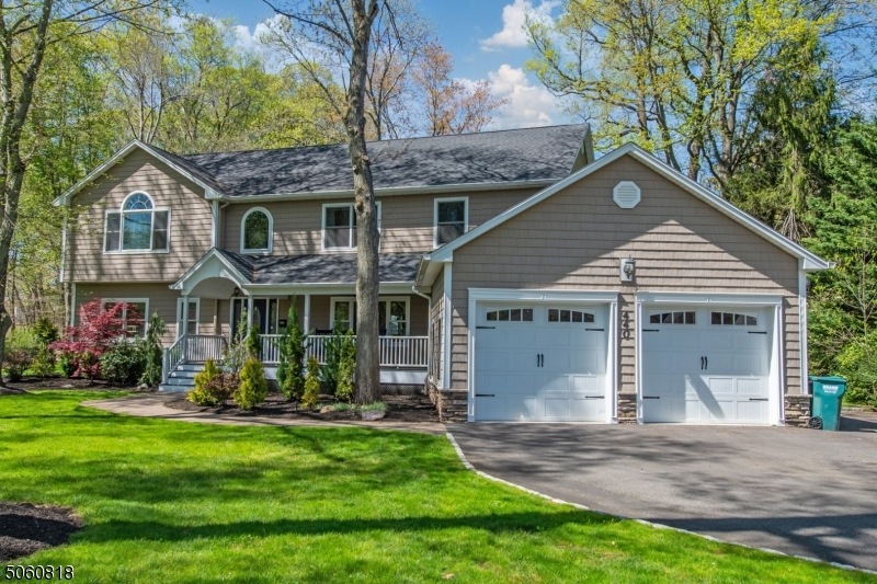 440 Willow Way, Clark, NJ 07066 - photo 1