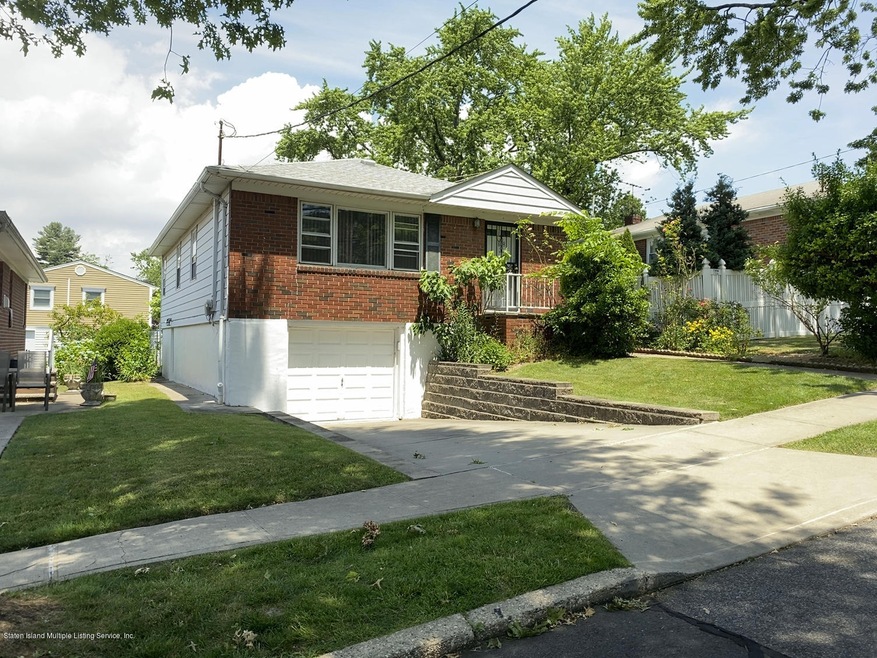 41 Foote Ave, Staten Island, NY 10301 - photo 1