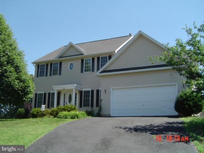 10421 Woodlake Ct, Spotsylvania, VA 22553 - photo 1