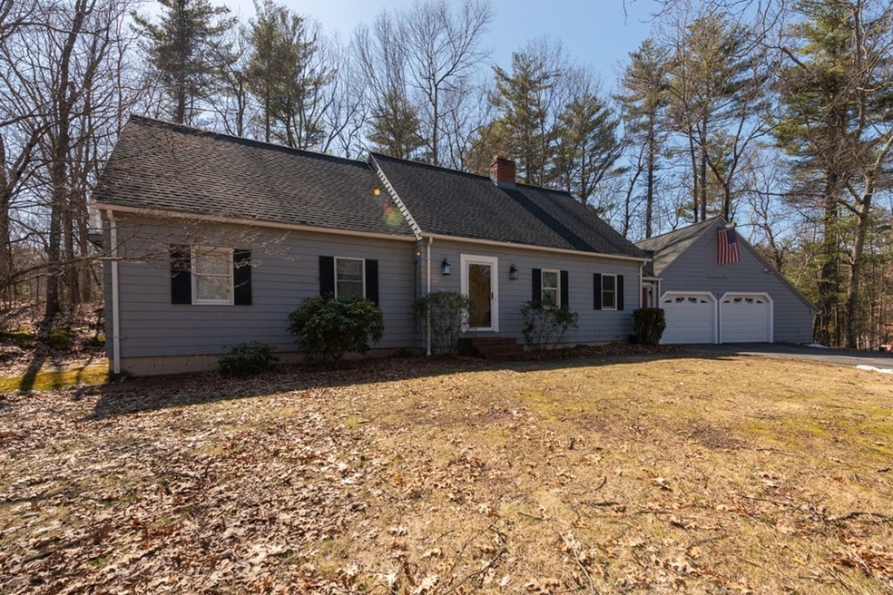 82 Reedy Meadow Rd, Groton, MA 01450 - photo 1