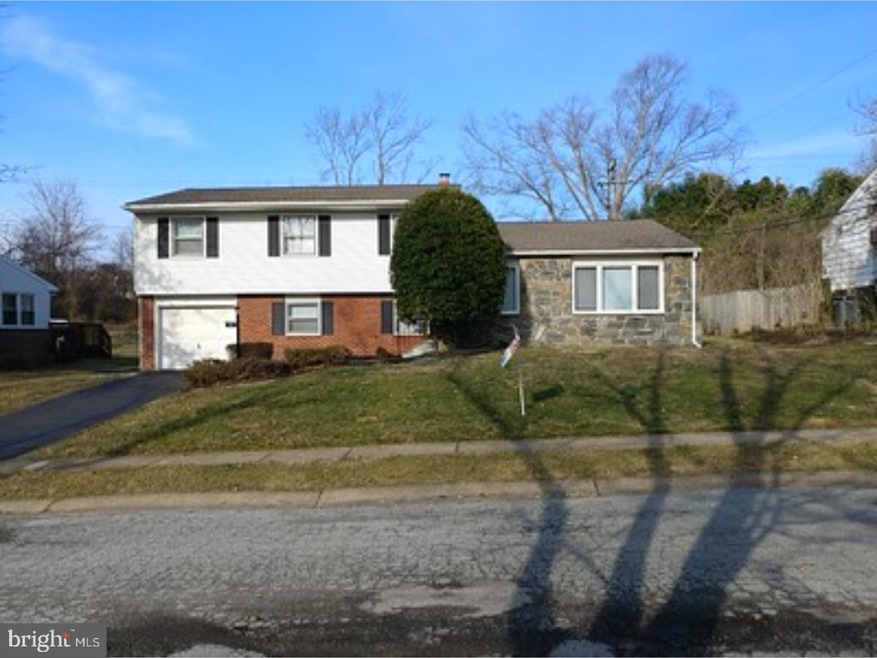 2121 Largo Rd, Wilmington, DE 19803 - photo 1