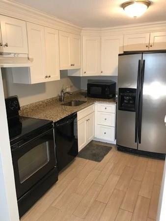 234 Low St unit 23, Newburyport, MA 01950 - photo 1