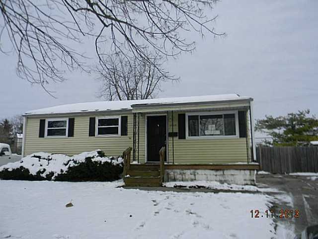 3714 Shirley Ln, Columbus, OH 43228 - photo 1