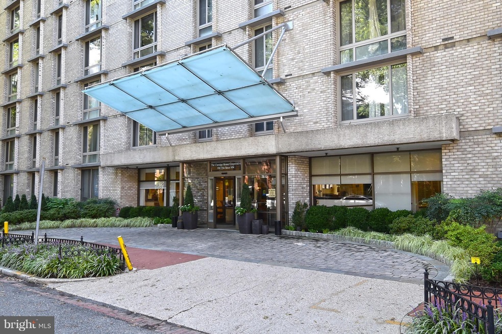 Claridge House unit 211-S, Washington, DC 20037 - photo 1