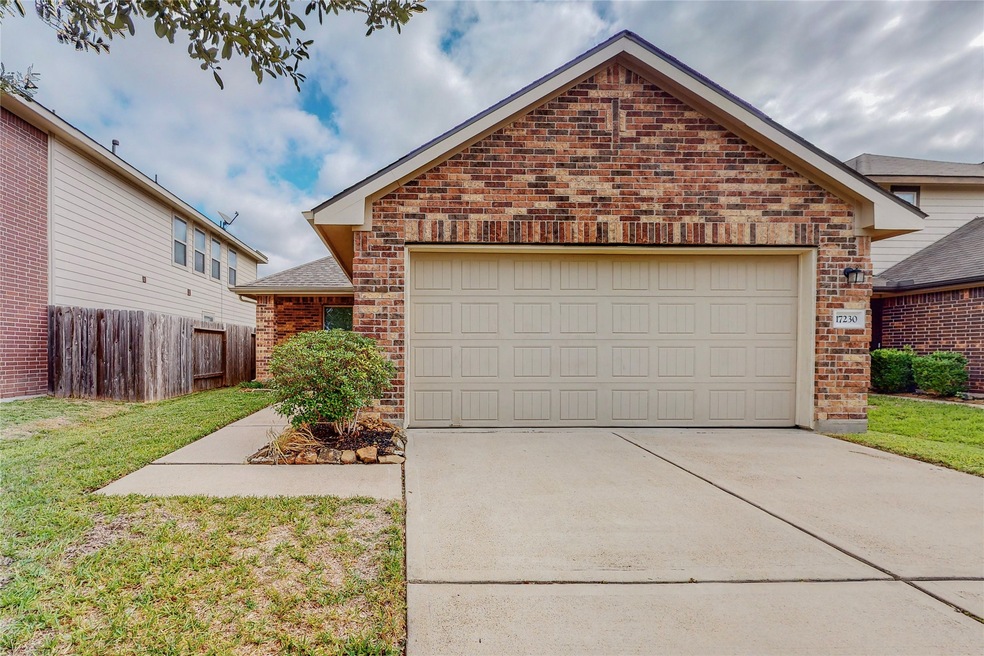 17230 Falcons Nest Landing Dr, Hockley, TX 77447 - photo 1