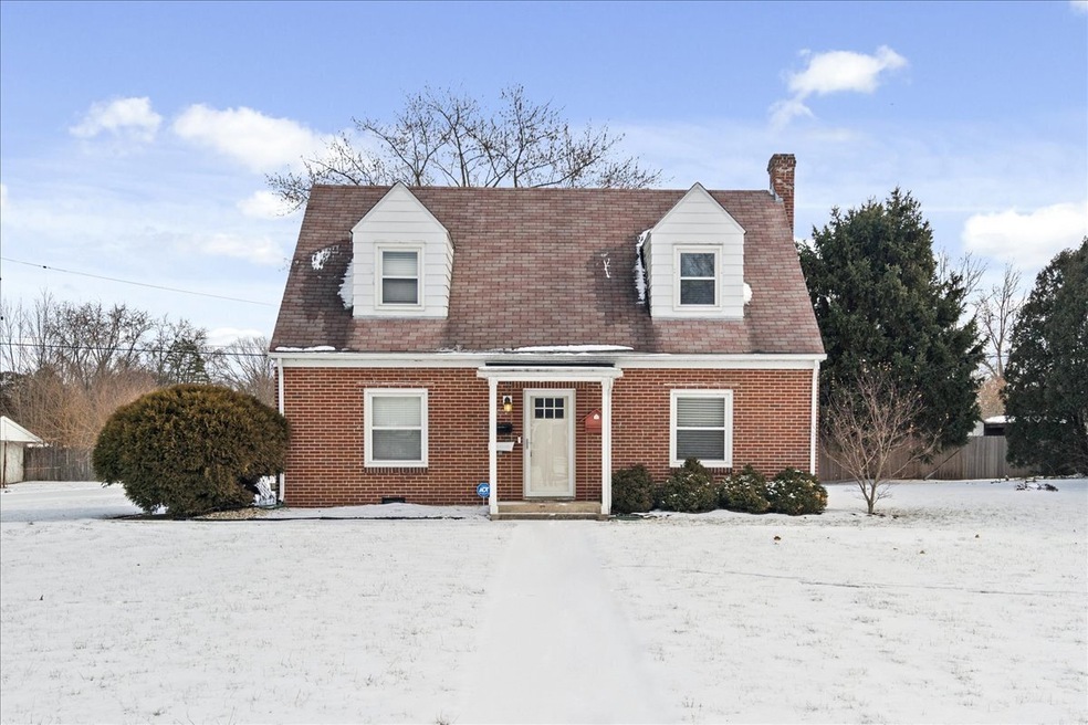 2004 Drexel Dr, Anderson, IN 46011 - photo 1