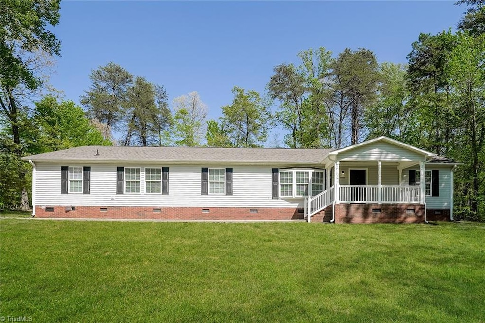 For Rent $2,075/month