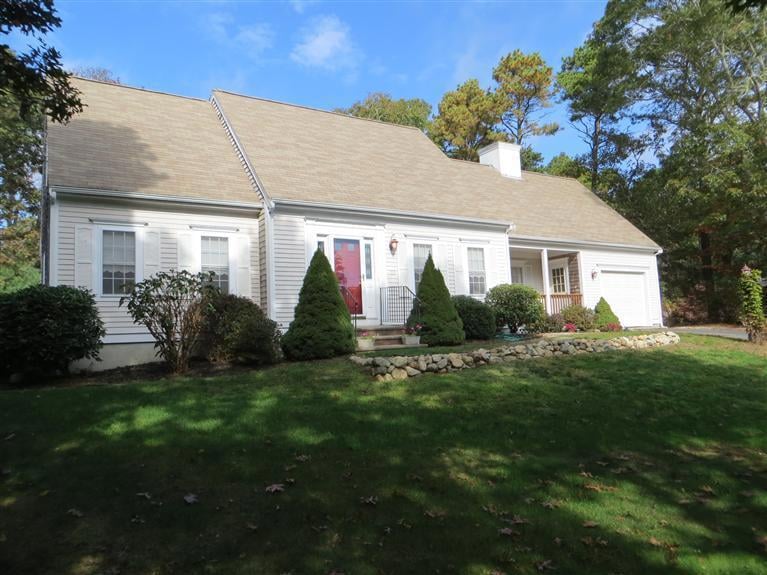 113 Cranberry Ln, South Yarmouth, MA 02664 - photo 1