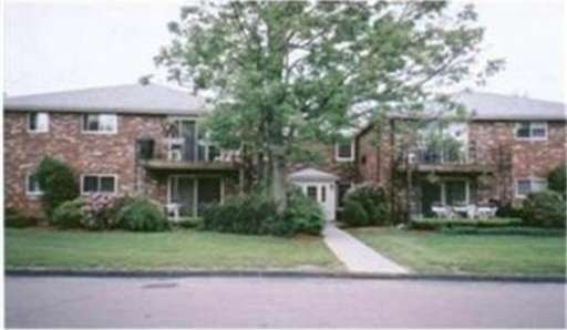 80 Fountain Ln unit 2, South Weymouth, MA 02190 - photo 1