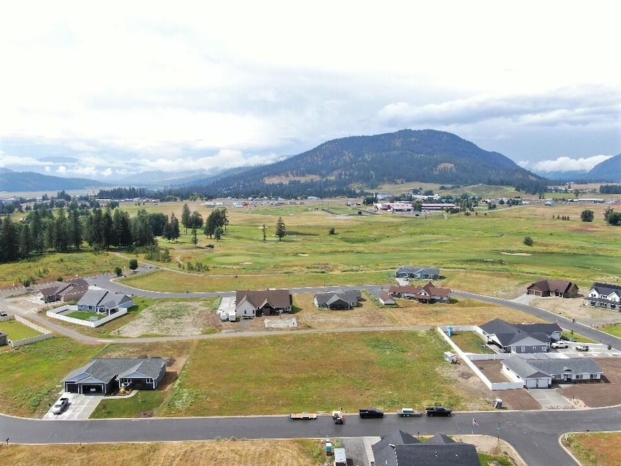 Golf Course & View