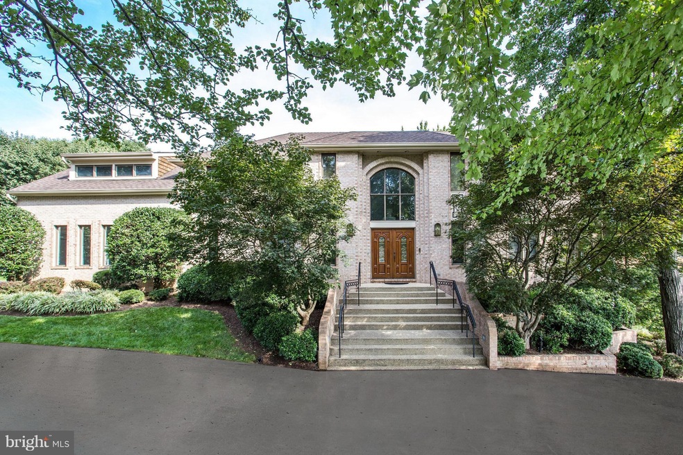 9616 Conestoga Way, Potomac, MD 20854 - photo 1