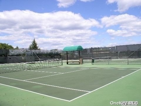 The Bay Club unit 4O, Bayside, NY 11360 - photo 1