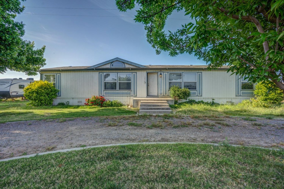 1258 S State Highway 59, Merced, CA 95341 - photo 1