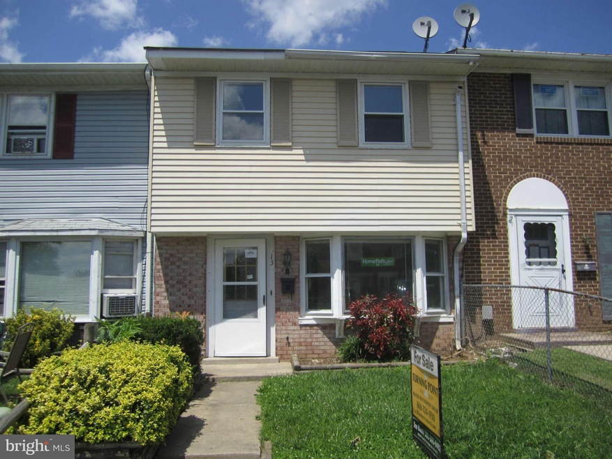 13 Peach Orchard Ct, Brunswick, MD 21716 - photo 1