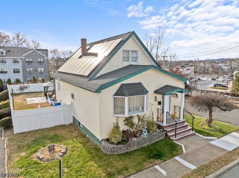 7-02 Lake St unit 1X, Fair Lawn, NJ 07410 - photo 1