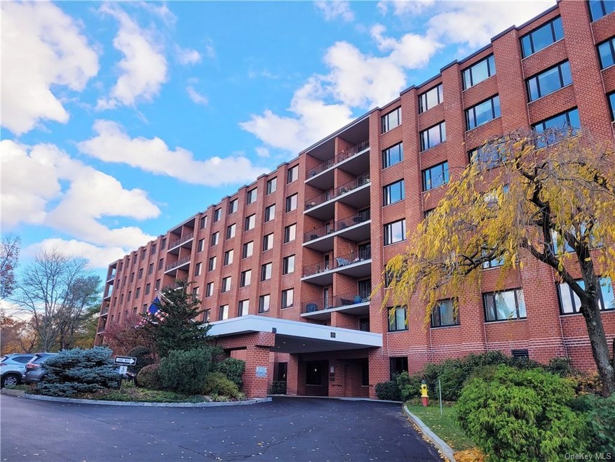 Welcome to Scarborough Manor!