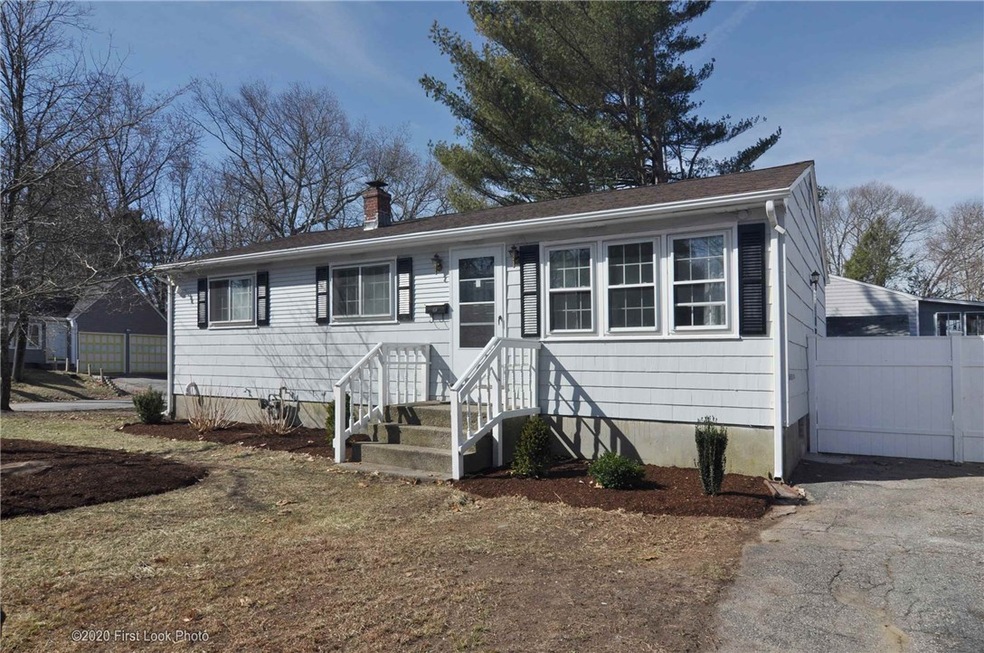 23 Wesleyan Ave, Warwick, RI 02886 - photo 1