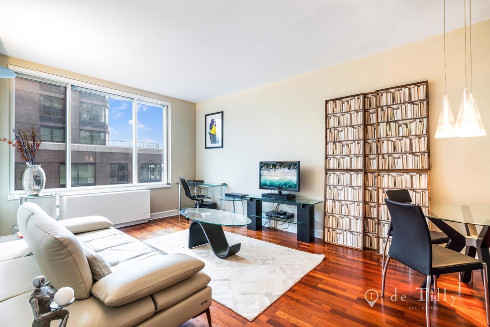 Sold $900,000 • Co-Listing Agent