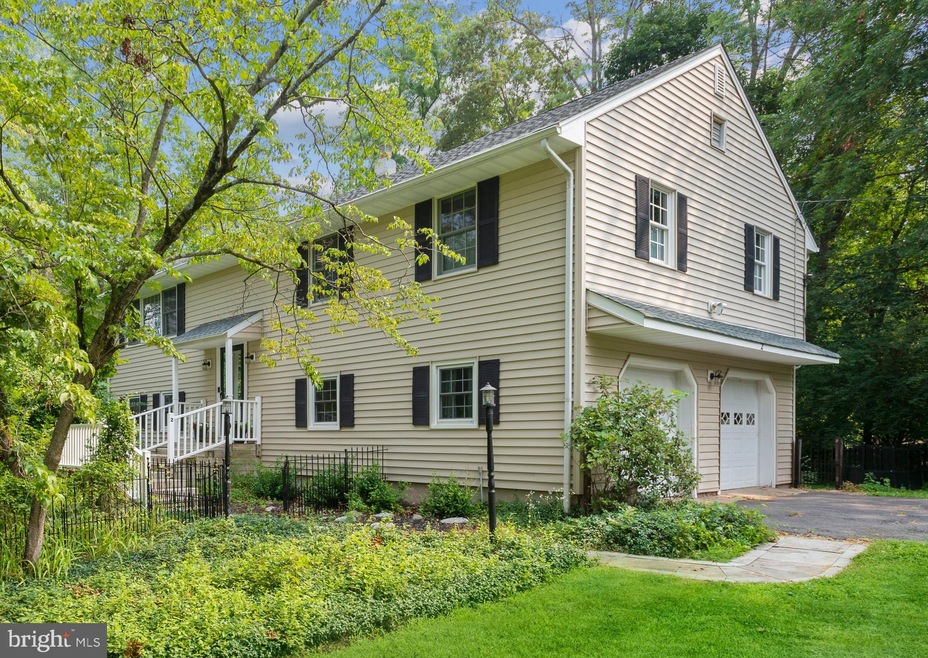 2 Sycamore Ln, Skillman, NJ 08558 - photo 1