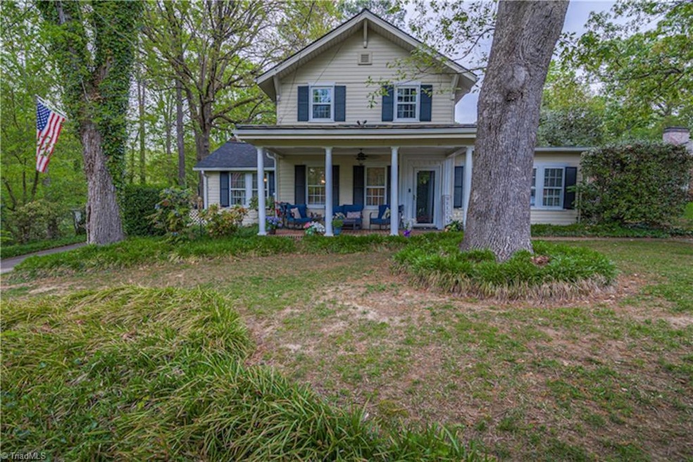 1310 Westview St, Asheboro, NC 27205 - photo 1