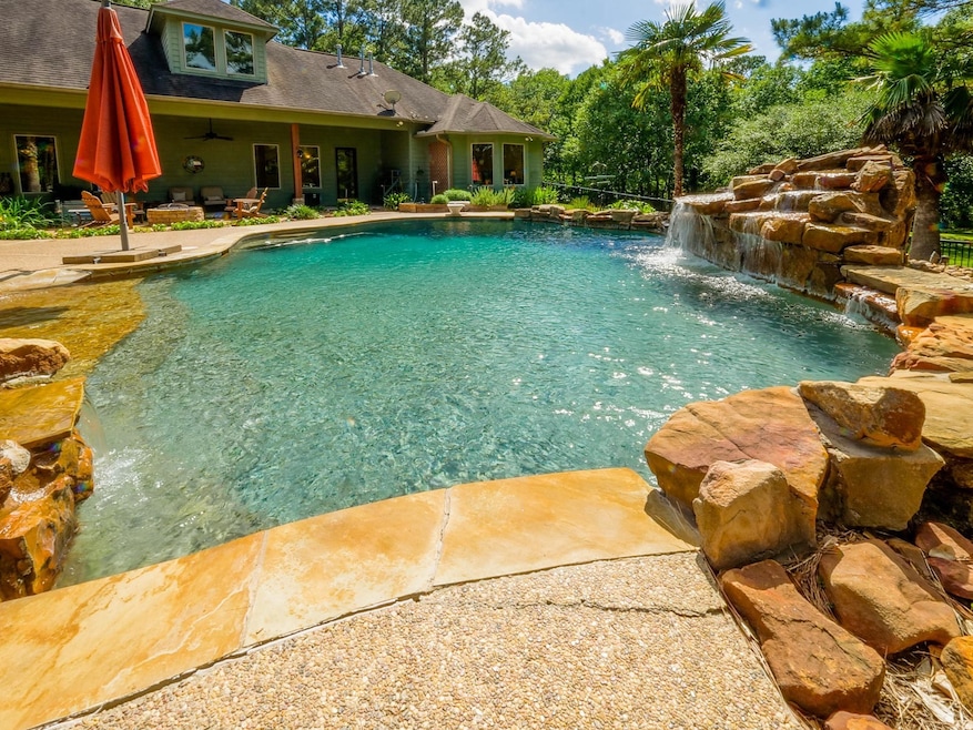 Beach entry and waterfall on the other end.