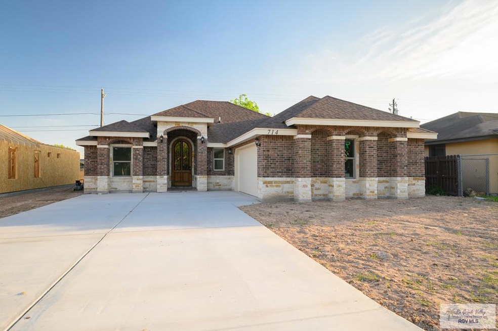 714 E Lincoln St, Weslaco, TX 78599 - photo 1