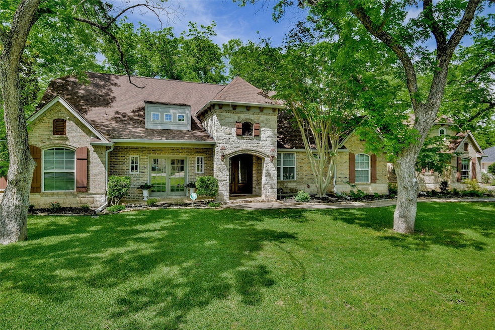 For Sale $779,000