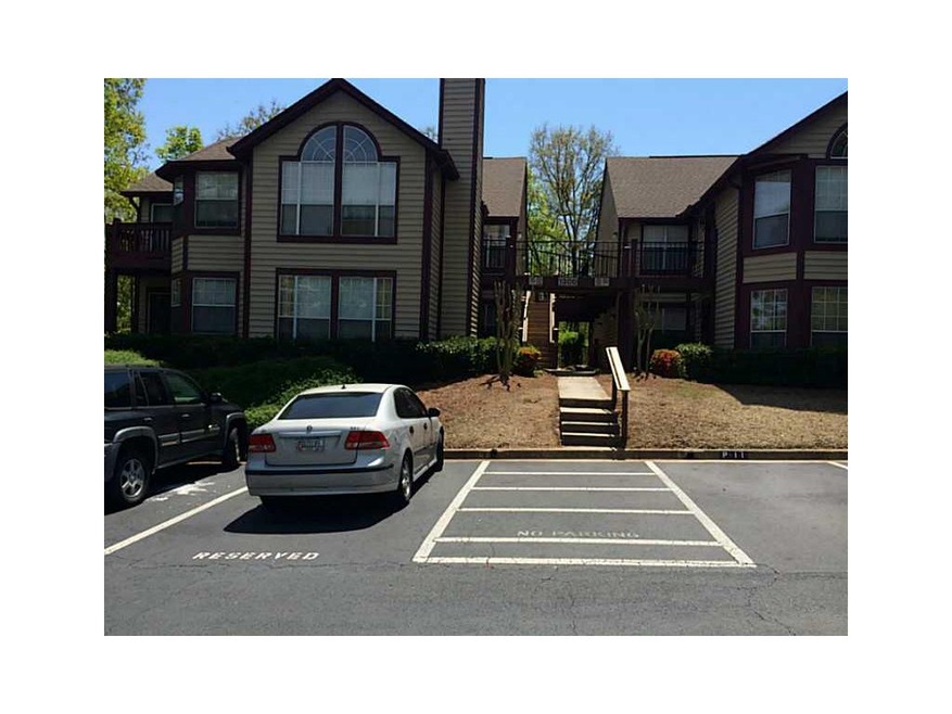 Exterior Front. Pull right up into your assigned s