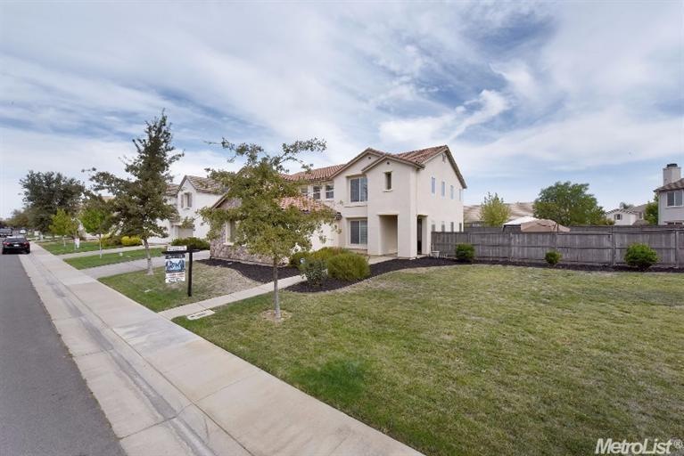 Huge side yard. The home appears to have been buil