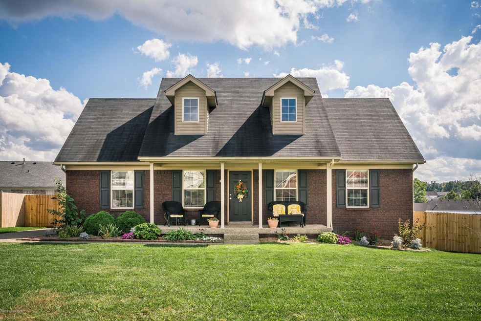 205 Halcomb Ct, Mount Washington, KY 40047 - photo 1