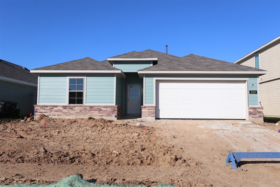 1228 Colt Canyon Dr, Alvin, TX 77511 - photo 1
