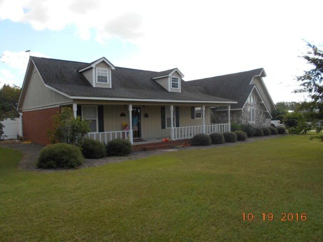 4028 E Gate Dr, Camilla, GA 31730 - photo 1