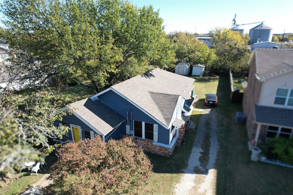 506 S Ohio St, Celina, TX 75009 - photo 1