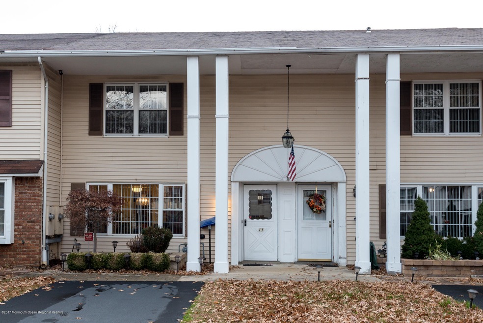 Welcome to 11 Fieldcrest Way