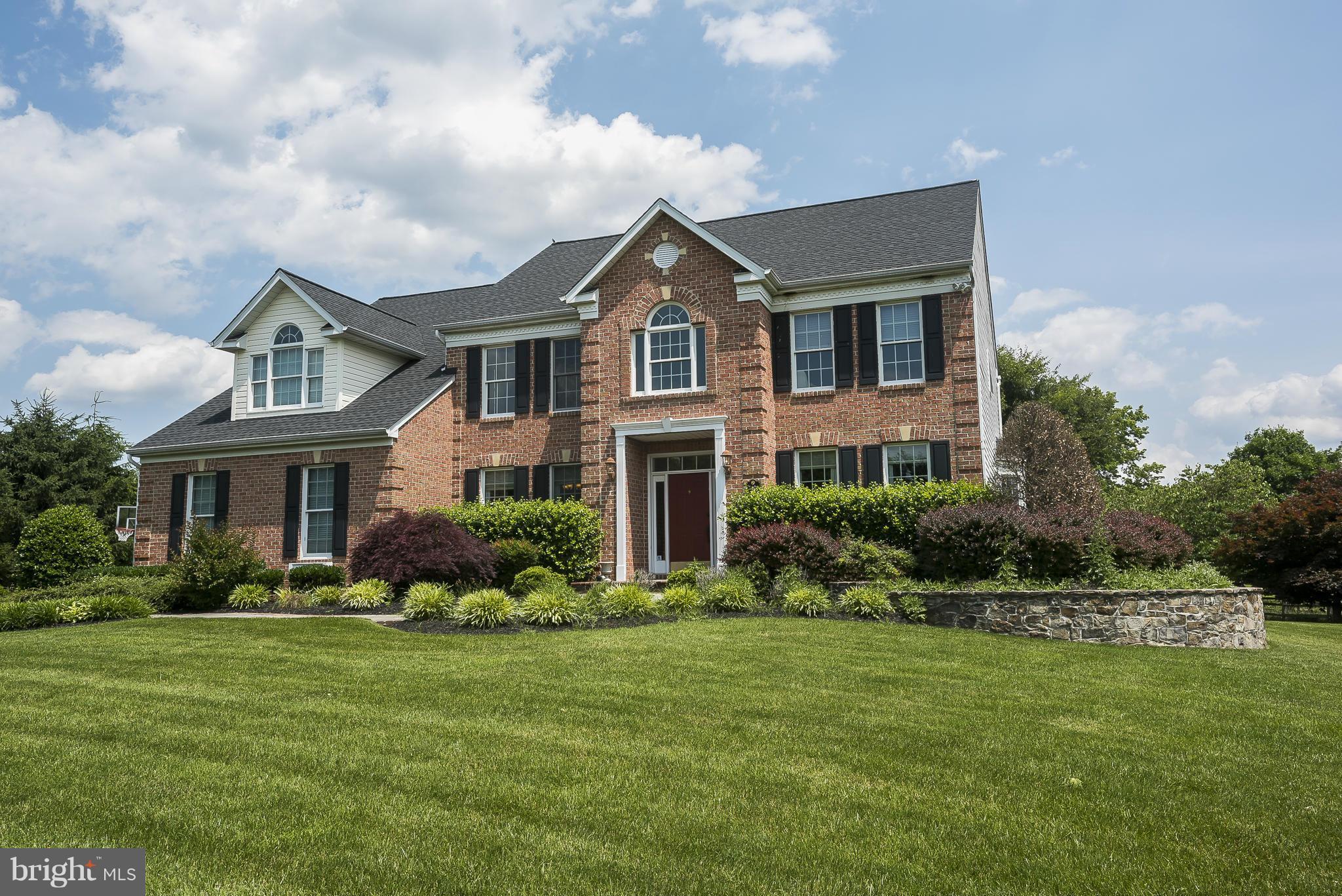 7421 Bucks Haven Ln, Highland, MD 20777 - photo 1