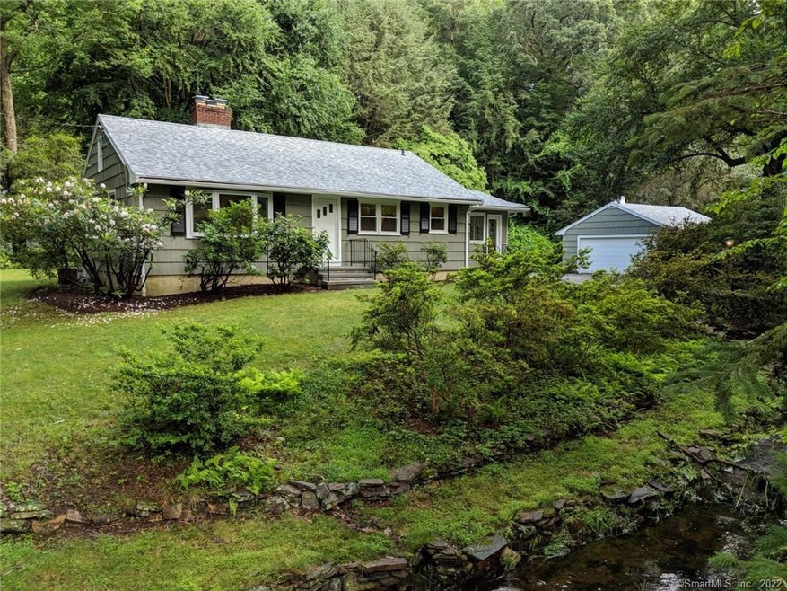 237 Pinewood Trail, Trumbull, CT 06611 - photo 1