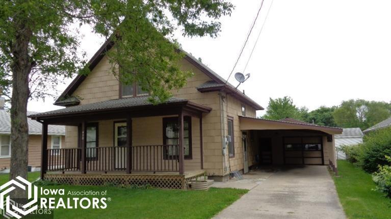 430 E 10 St S, Newton, IA 50208 - photo 1