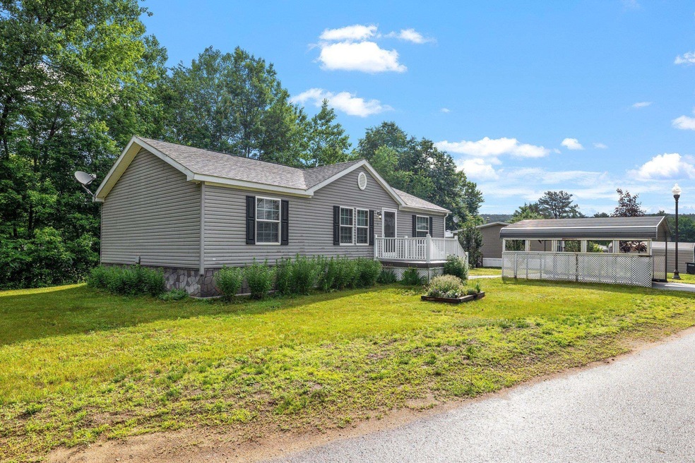 1 Queens Ln, Epsom, NH 03234 - photo 1