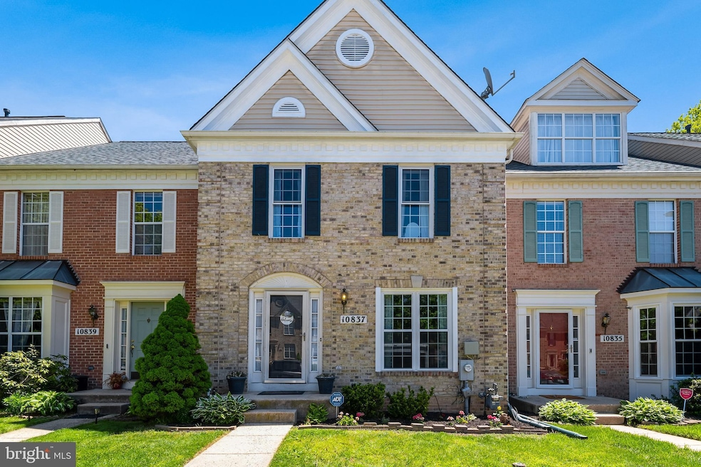 10837 Sherwood Hill Rd, Owings Mills, MD 21117 - photo 1