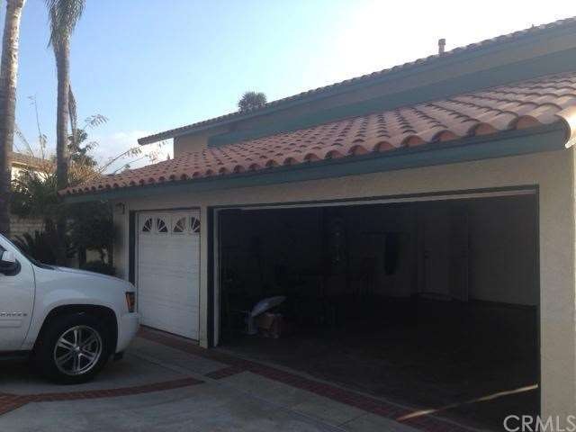 Three Car garage