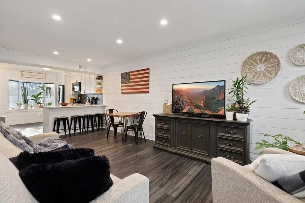 43 Wenlock Rd unit 43, Dorchester, MA 02122 - photo 1