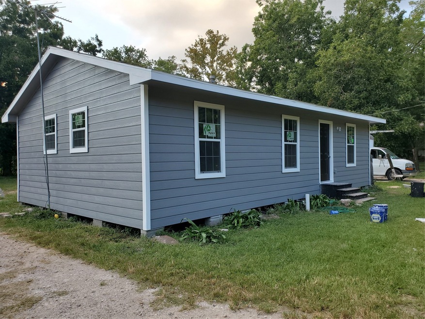 9535 Tower St, Houston, TX 77088 - photo 1