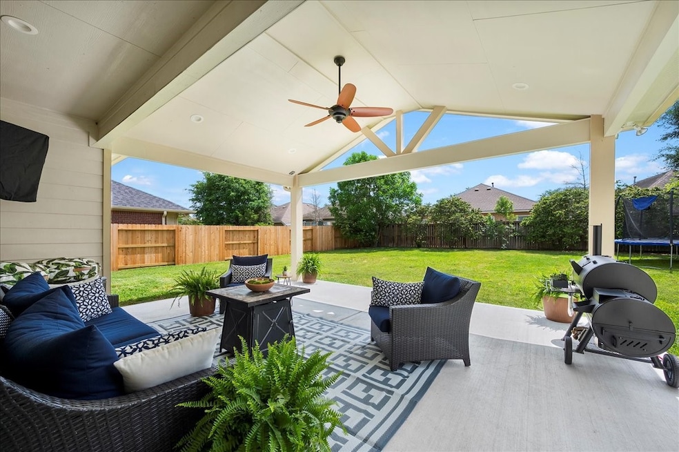 31002 Oak Forest Hollow Ln, Spring, TX 77386 - photo 1