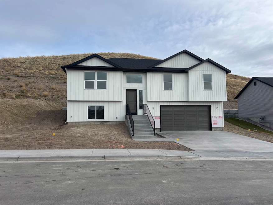 1909 E Lander St, Pocatello, ID 83201 - photo 1