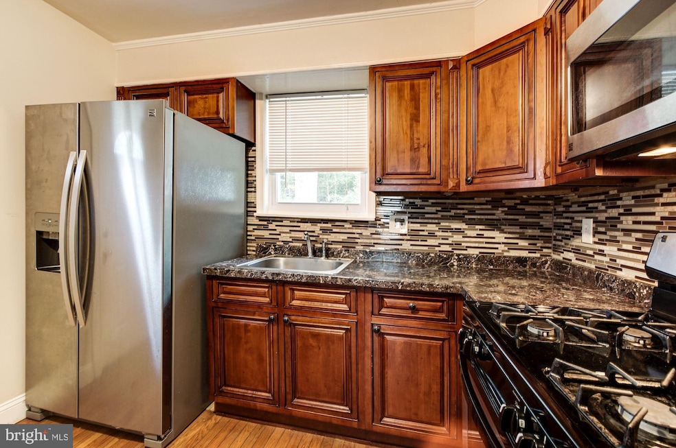 205 Cabin Branch Rd, Capitol Heights, MD 20743 - photo 1