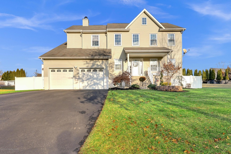*** Stunning Side Hall Colonial ***