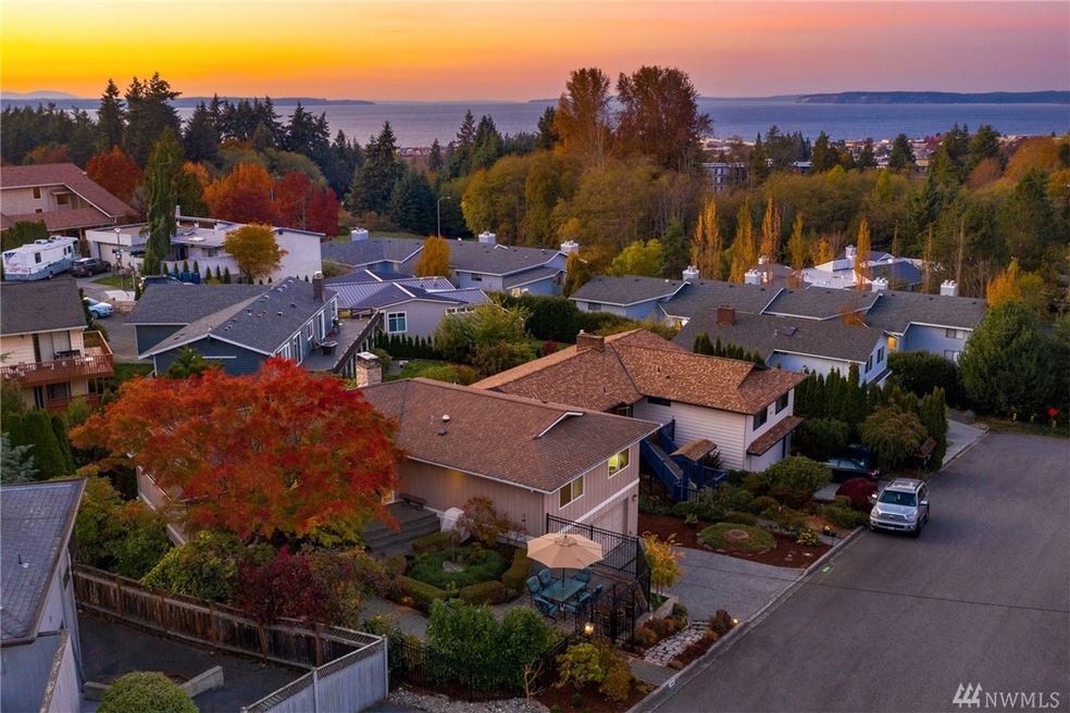 1250 6th Ave S, Edmonds, WA 98020 - photo 1